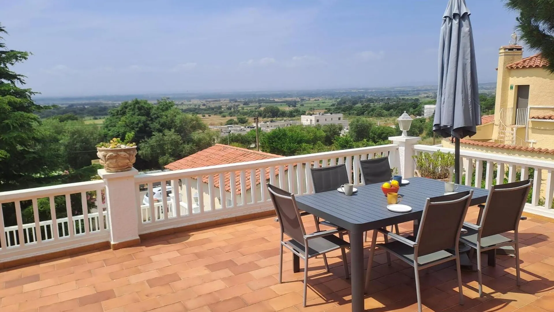 Enbonama: Alquiler De Casa De Vacaciones Con Piscina Privada Y Bonitas Vistas - Es-366-12 Palau Saverdera Dom wakacyjny