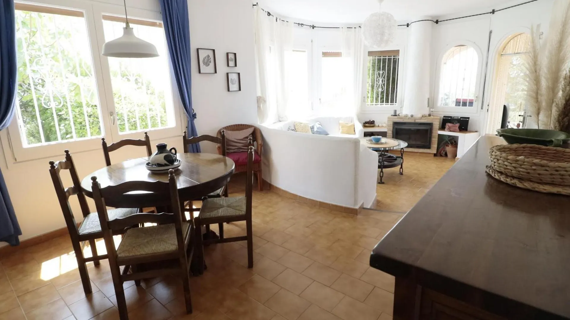 Dom wakacyjny Enbonama: Alquiler De Casa De Vacaciones Con Piscina Privada Y Bonitas Vistas - Es-366-12 Palau Saverdera